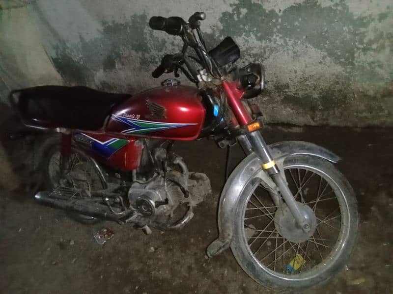 HONDA KARACHI NOMBER 4