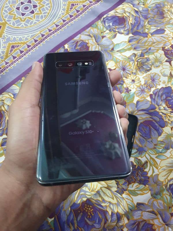 Samsung Galaxy S10 Plus 1