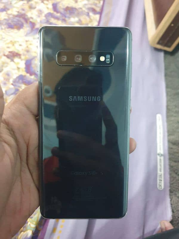 Samsung Galaxy S10 Plus 11