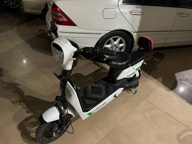 electric Scooty 1