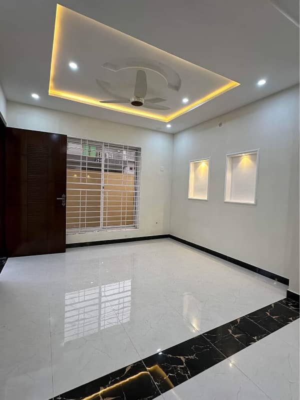 5 marla Luxurious House for Sale in Newcity Phase II, wahcantt 2