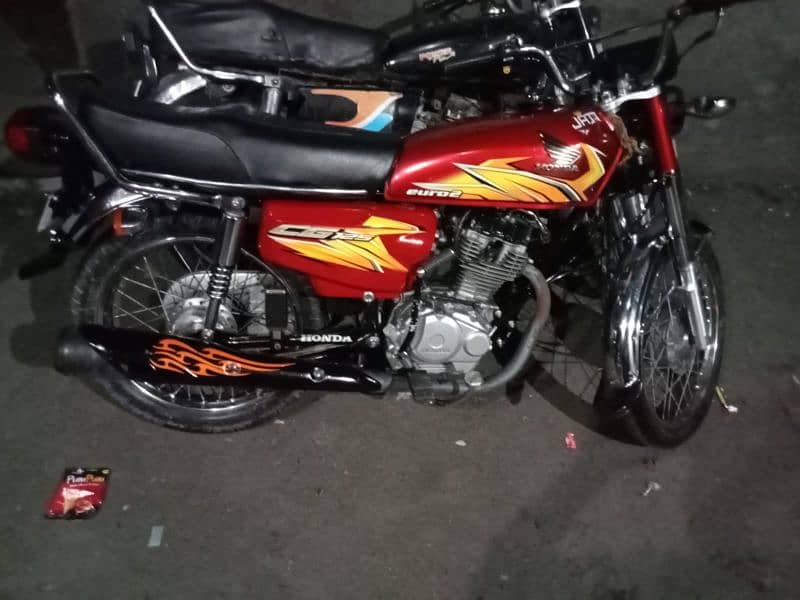 Honda CG 125 Red Eddition 0