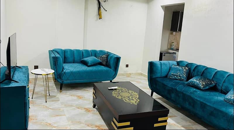 One bedroom apartment for rent on daily basis in bahria town lahore 2