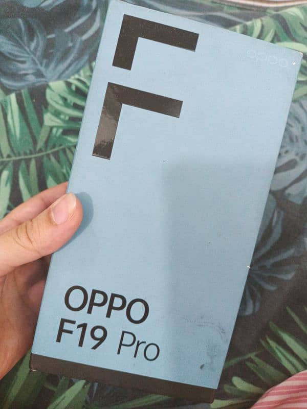 OPPO f 19 PRO 8 128 0