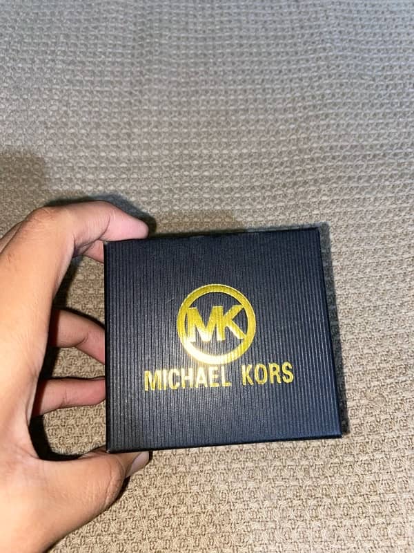 Michel kors watch 0