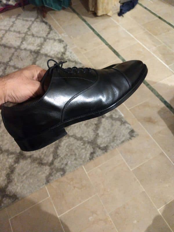 Original Banana Republic Leather Shoes for sale 0