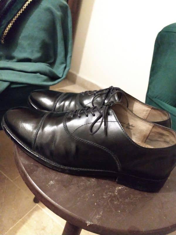 Original Banana Republic Leather Shoes for sale 8