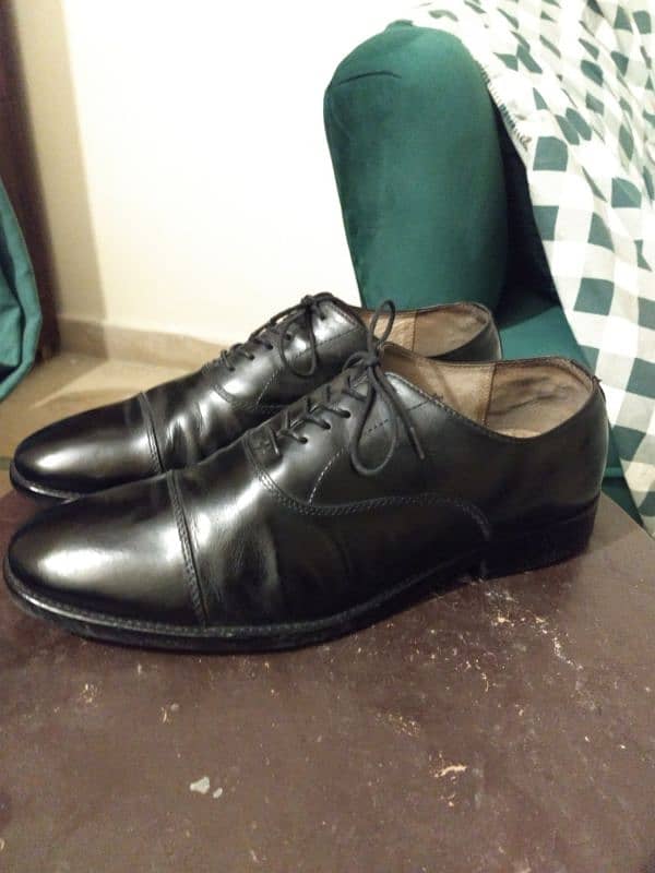 Original Banana Republic Leather Shoes for sale 9