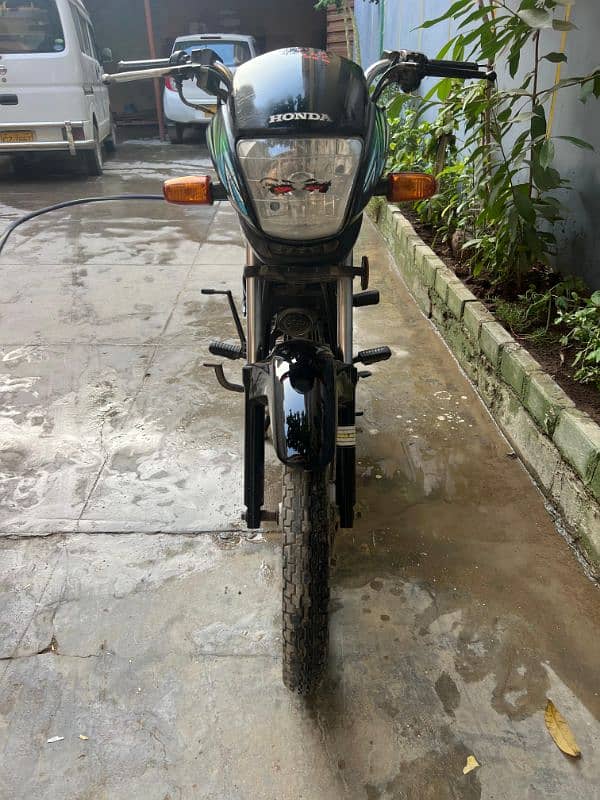 Honda Pridor CD-100cc. Full jenian condition 10