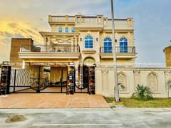 16 Marla Fully Furnished & Most Luxurious House For Sale