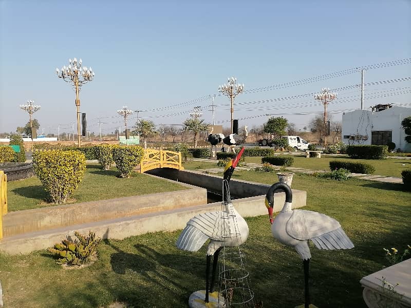 Unoccupied Residential Plot Of 4 Marla Is Available For sale In Hasilpur Road 7