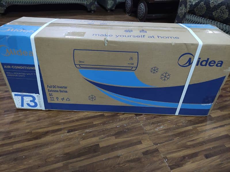 Midea 1.5 Ton Xtreme save DC inverter Heat and cool T3 compressor 2