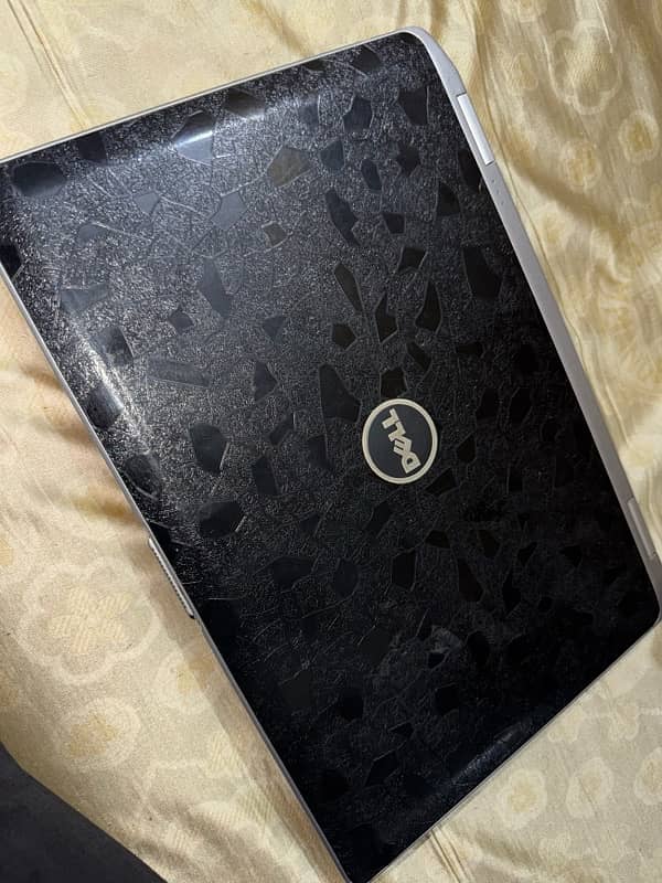 Dell Latitude E6430 0