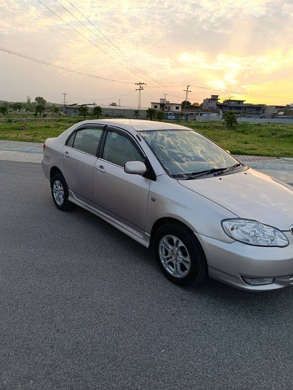 Toyota Corolla Se Saloon Automatic 2