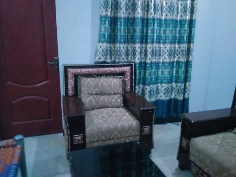 sofa set 5 seater with set table 1