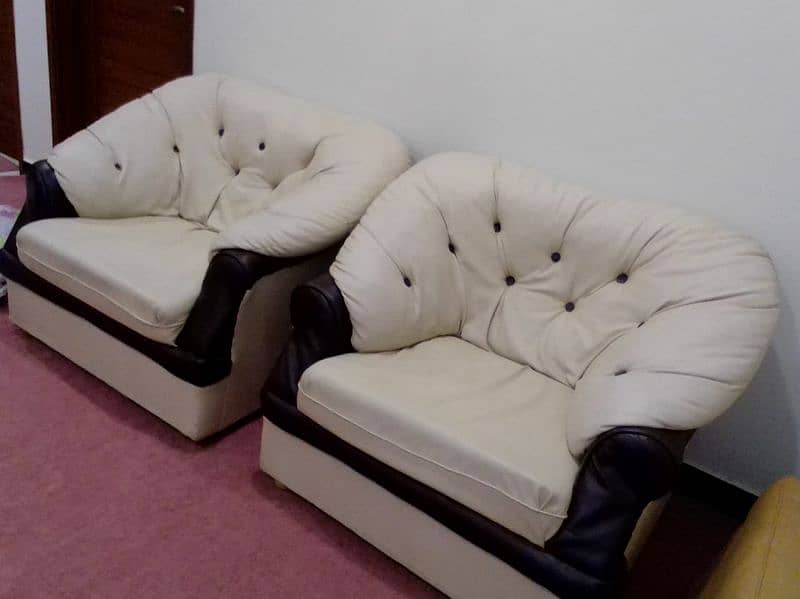 2 single seat & combine sofa set 3