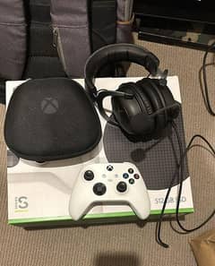 Xbox Series S with Elite 2 controller