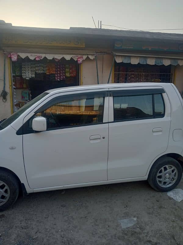 Suzuki Wagon R 2022 3