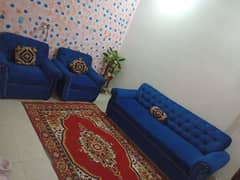 5 seater sofa 6 month used