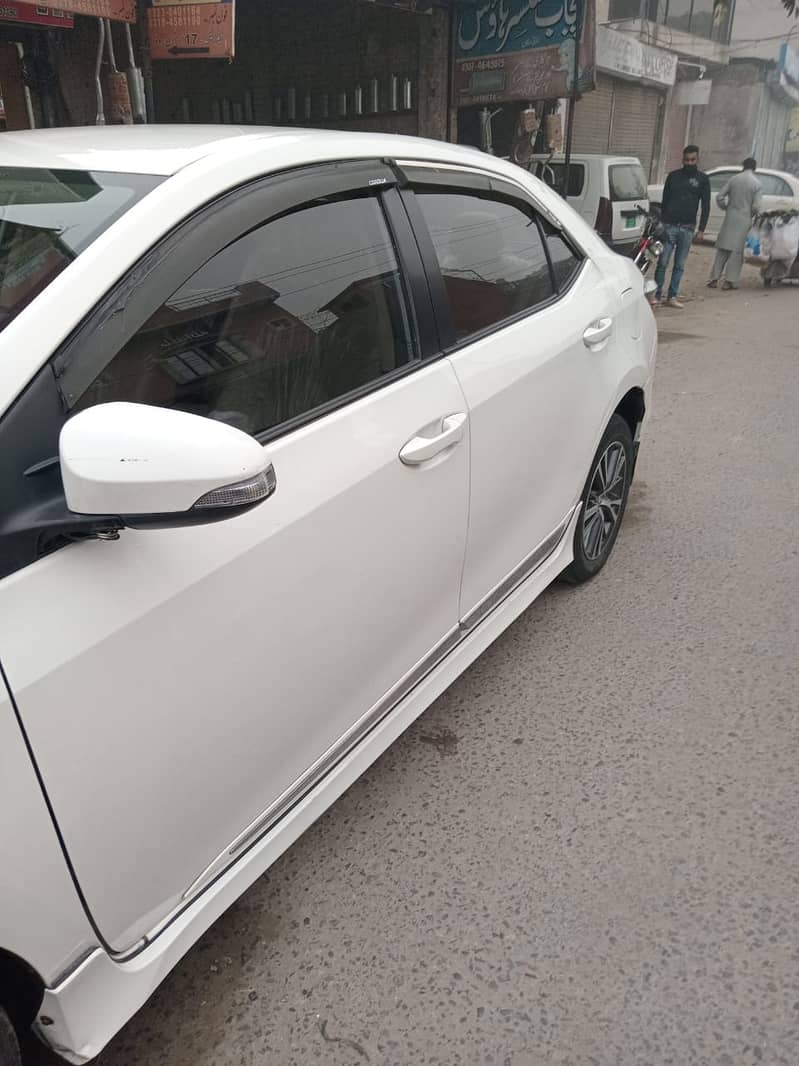 Toyota Corolla Altis 2018 1.6 1