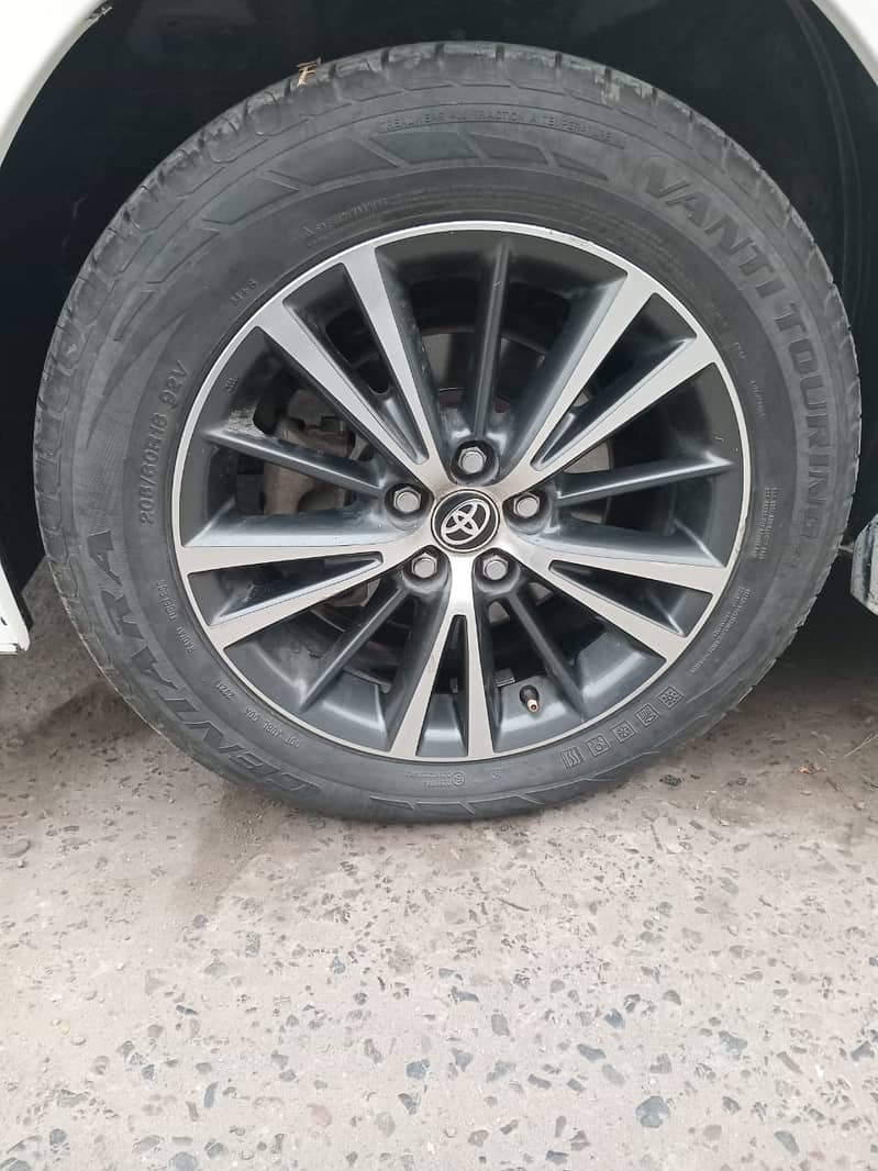 Toyota Corolla Altis 2018 1.6 18