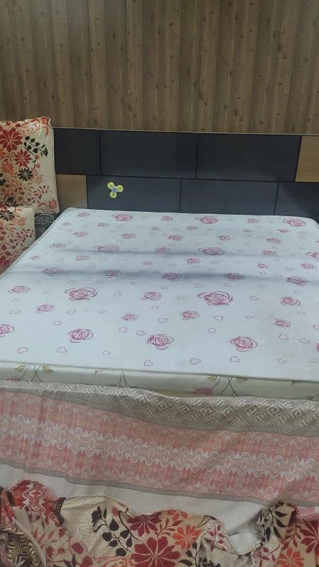 mattress sale urgent 1