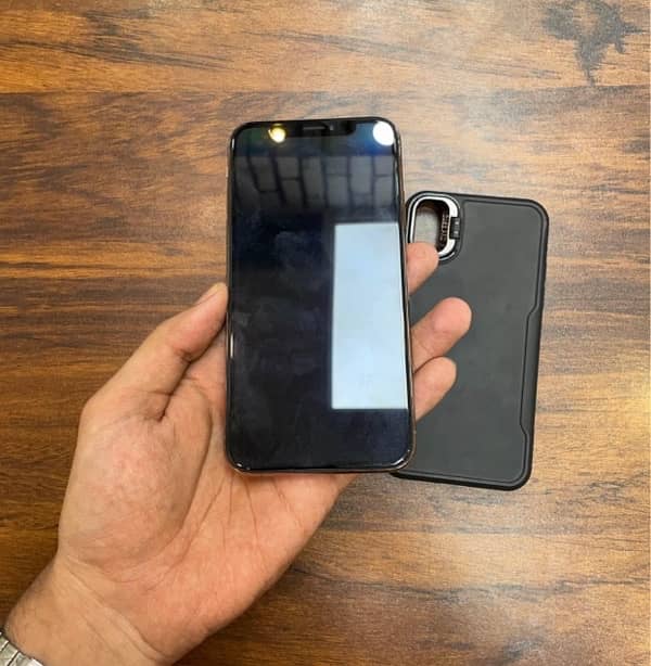 iPhone XS 256GB Dual PTA Approved 1