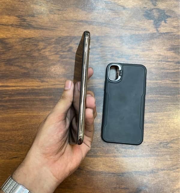 iPhone XS 256GB Dual PTA Approved 2