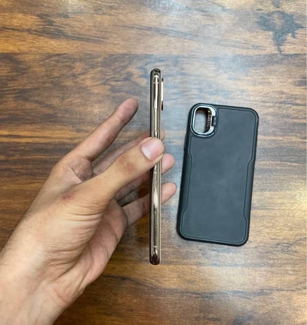 iPhone XS 256GB Dual PTA Approved 3