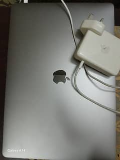 Macbook