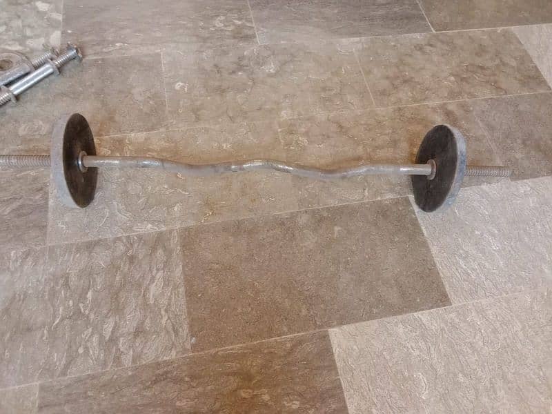 Gym equipments best condition 8