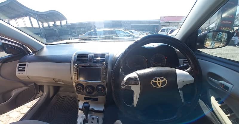 Toyota Corolla Axio 2014 0