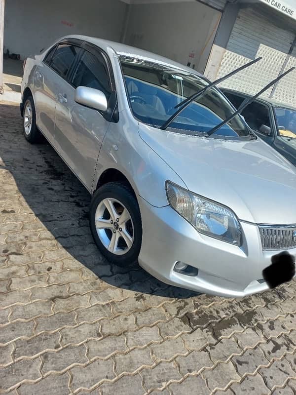 Toyota Corolla Axio 2014 9