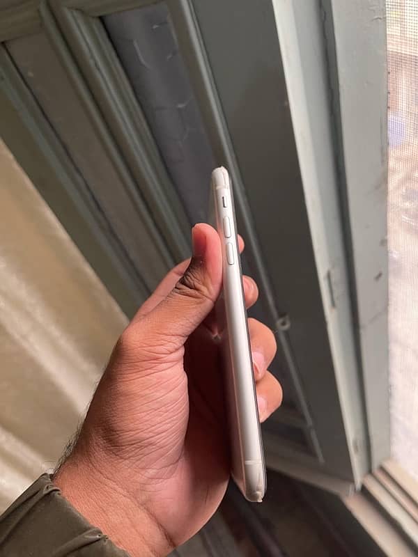 iphone xr 64gb (jv) non ptaa 3