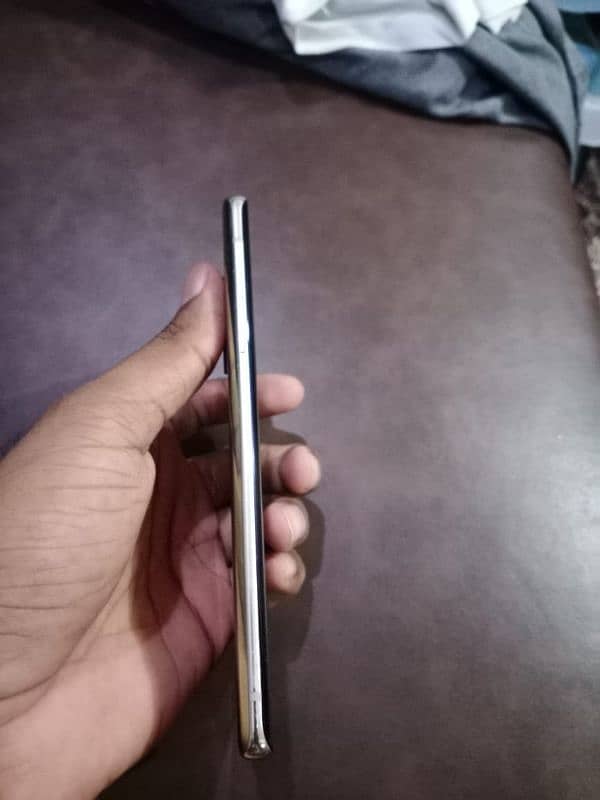 One Plus 8 New Condition 8/128 3