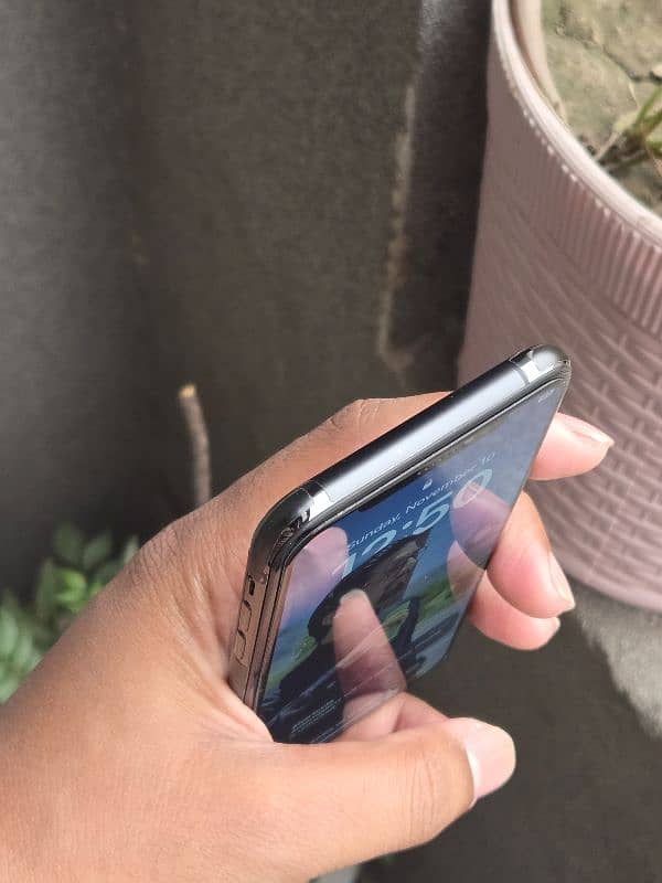 iphone xs 19