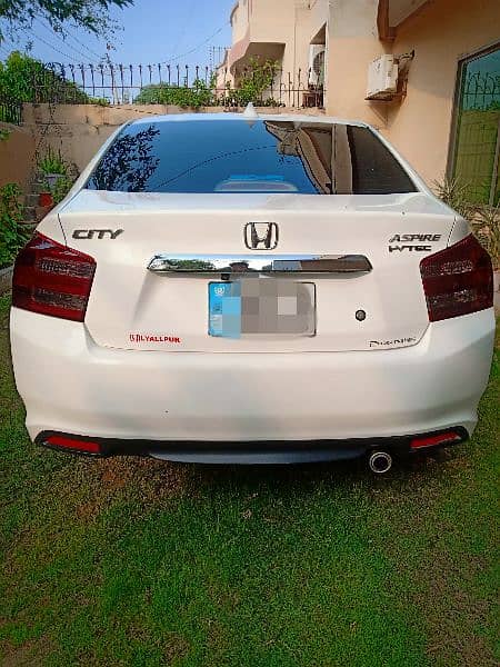 Honda City Aspire 2018 13