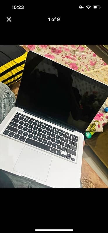 MacBook Pro 2012 mid exchange possible o ly laptops 0