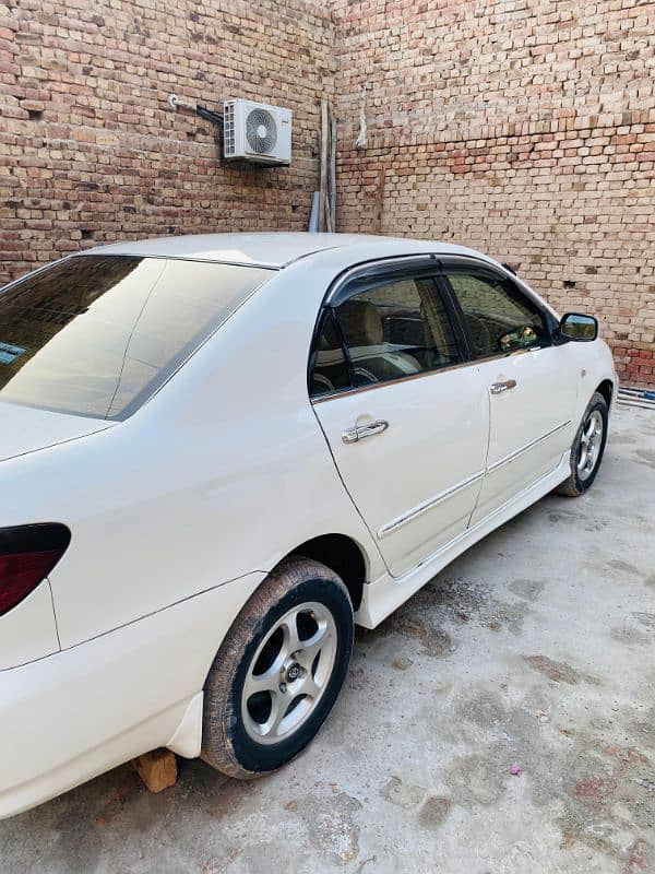 Toyota Corolla 2.0 D 2004 14