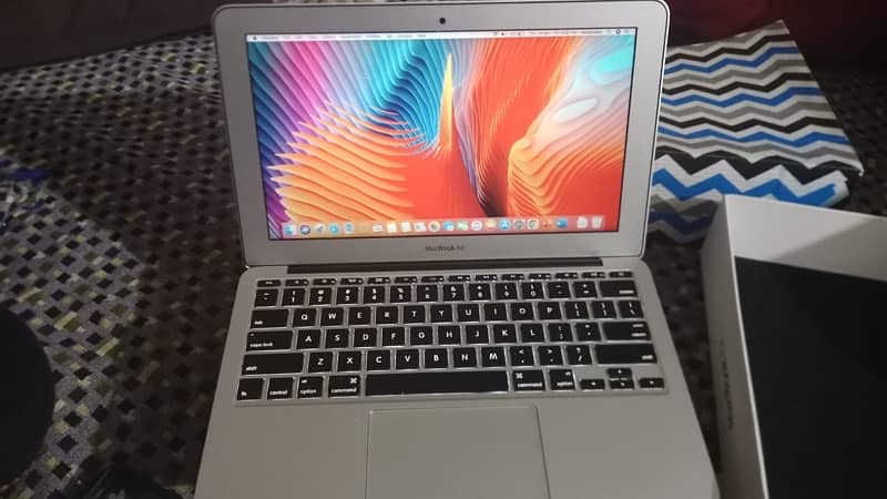 11-inch MacBook Air Mid 2012- Core i5, Great Condition With Box 1