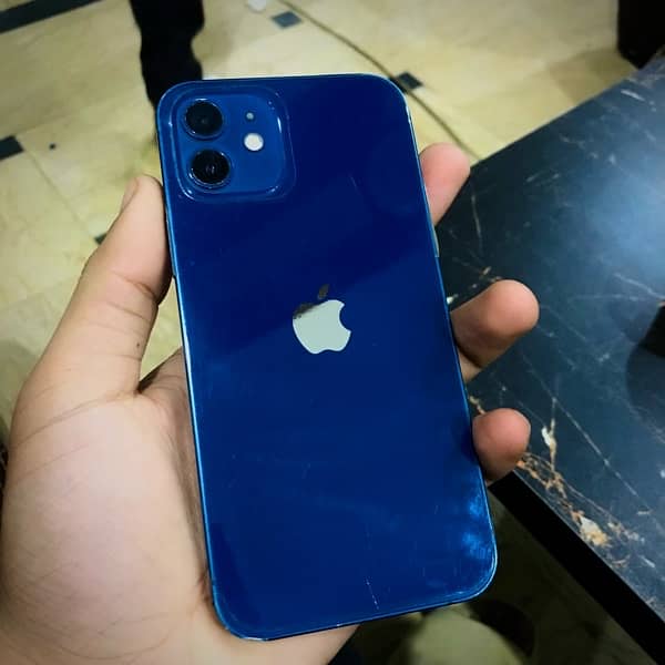 i phone 12 blue 64GB 1