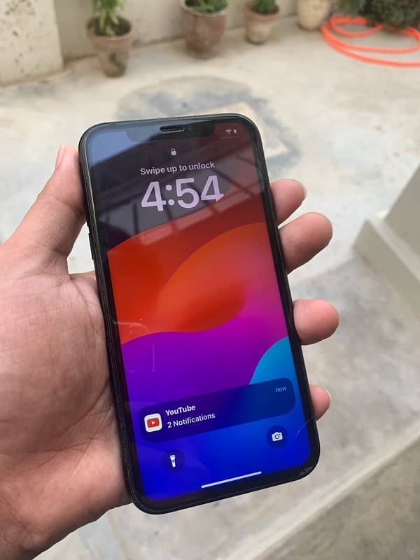 iphone XR 1