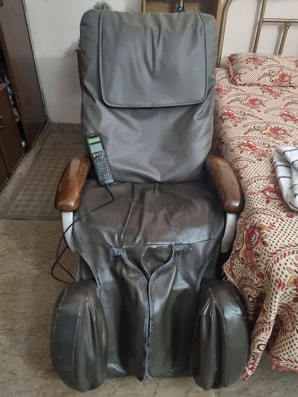 OSIM iSymphony Full body Massage Chair Made in Japan 0