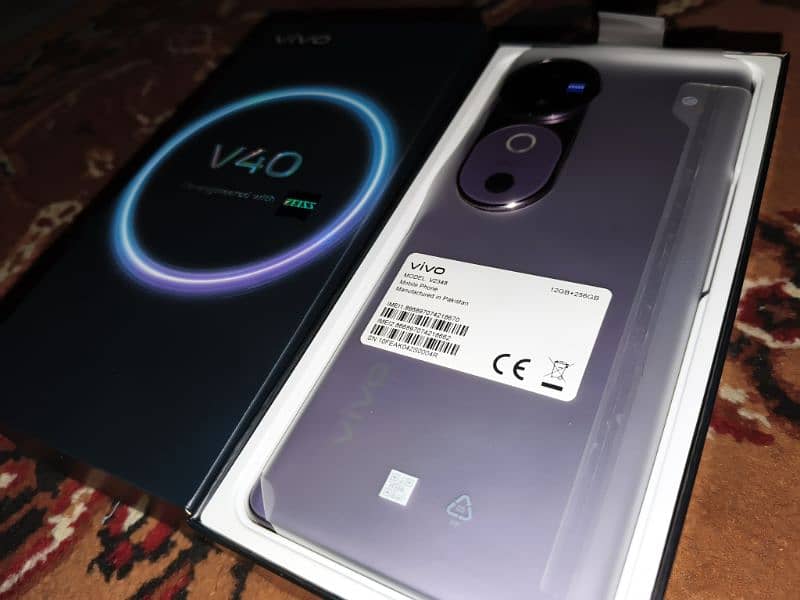 vivo V40 open box only full new guarantee 2