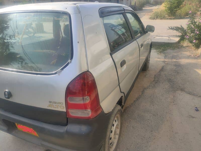 Suzuki Alto 2004 3