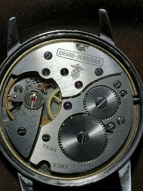 G. P Girard-Perregaux hand winding big size 5