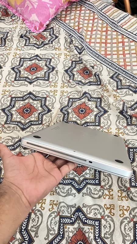 Macbook pro 4