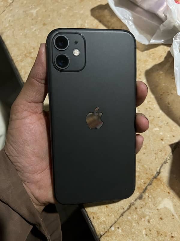 iPhone 11 64 GB black colour jv All ok 2