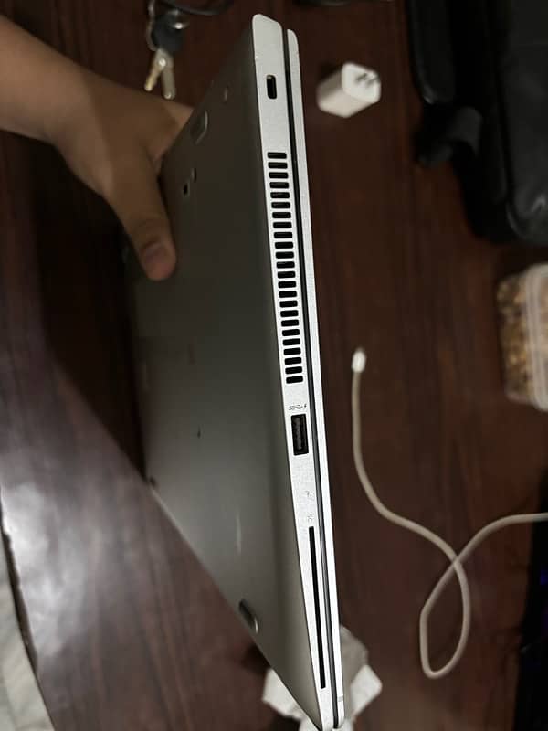 Hp elitebook 840 g6 i5-8350u 0