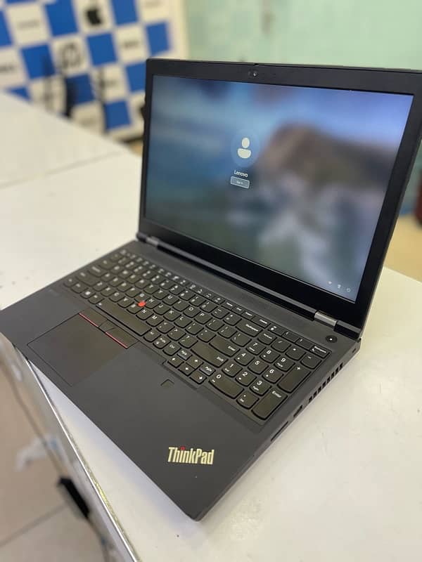 Lenovo P15 2